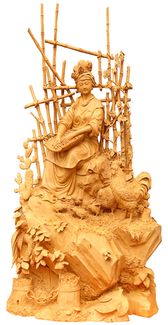 王啟瑞 以清刀木雕創(chuàng)新意，引領(lǐng)工藝美術(shù)設(shè)計(jì)新風(fēng)尚